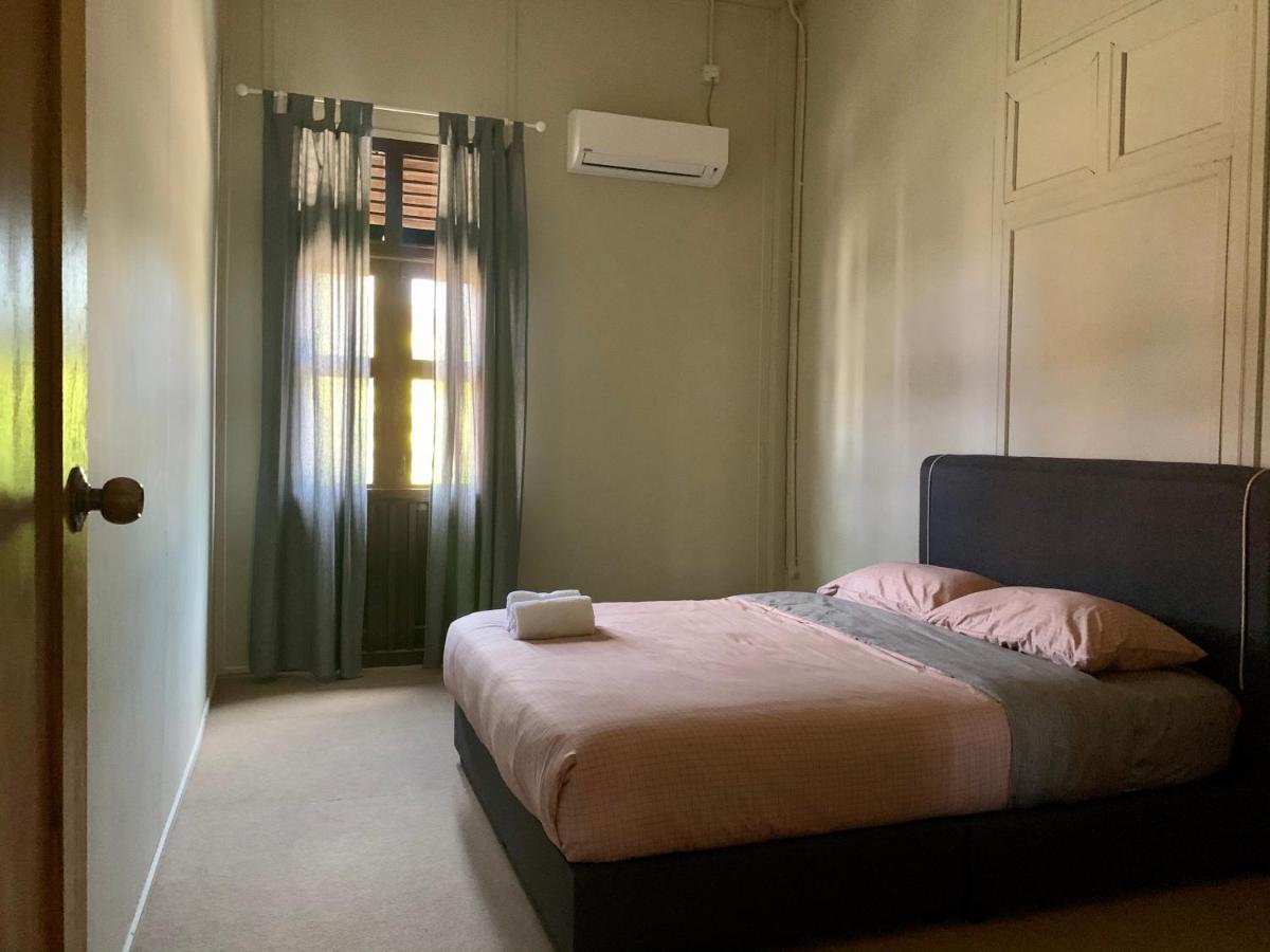 Sarah Guesthouse กัวลาตรังกานู ภายนอก รูปภาพ